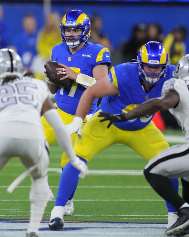 Baker Mayfield vs Raiders